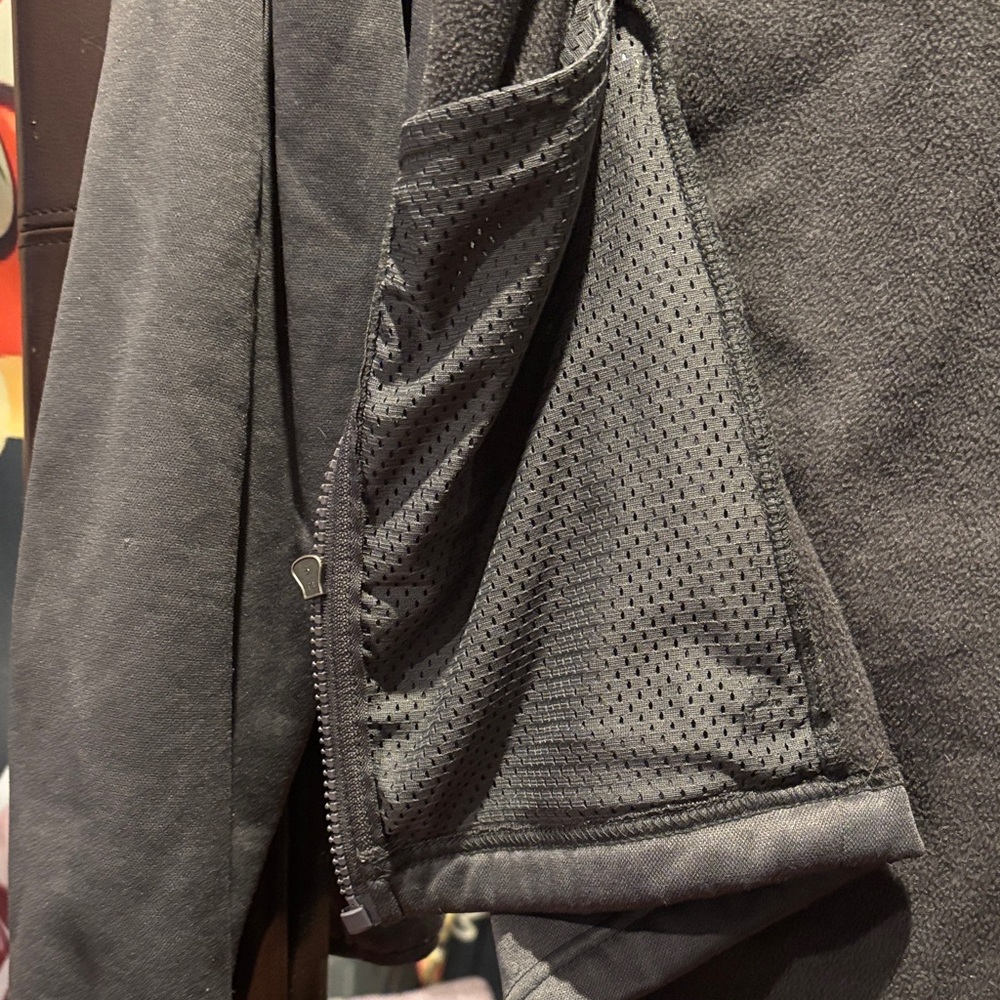 Women's Utility Jacket in Gray - Picture 4 of 6